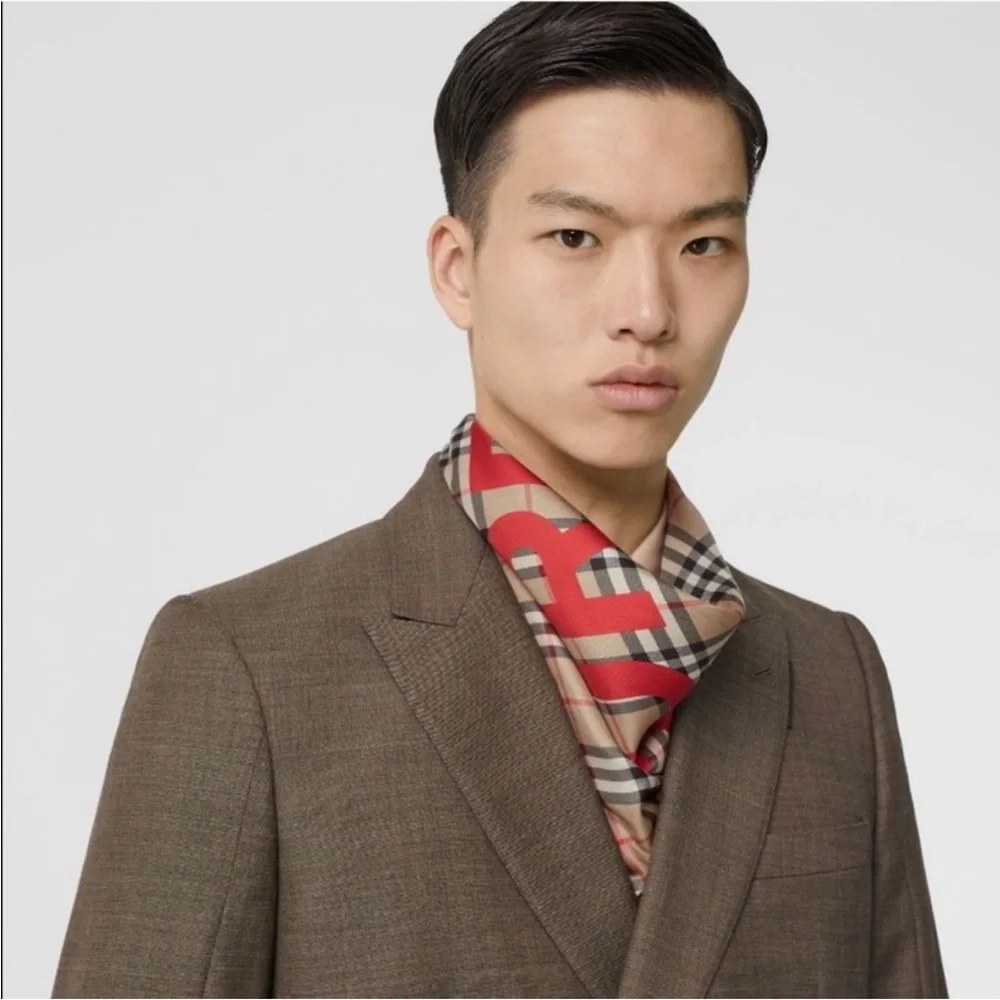 Burberry‎ Horseferry Print Vintage Check Silk Square Scarf